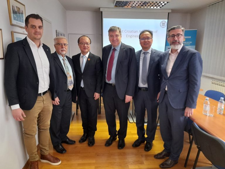 Sastanak Uprave HATZ-a s  veleposlanikom Narodne Republike Kine, Nj. E. Qi Qianjinom